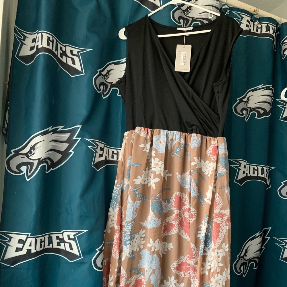 V neck dress